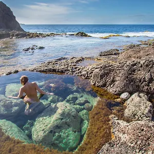 https://manipa-yoga-hiking-hostel.in-canary-islands.com