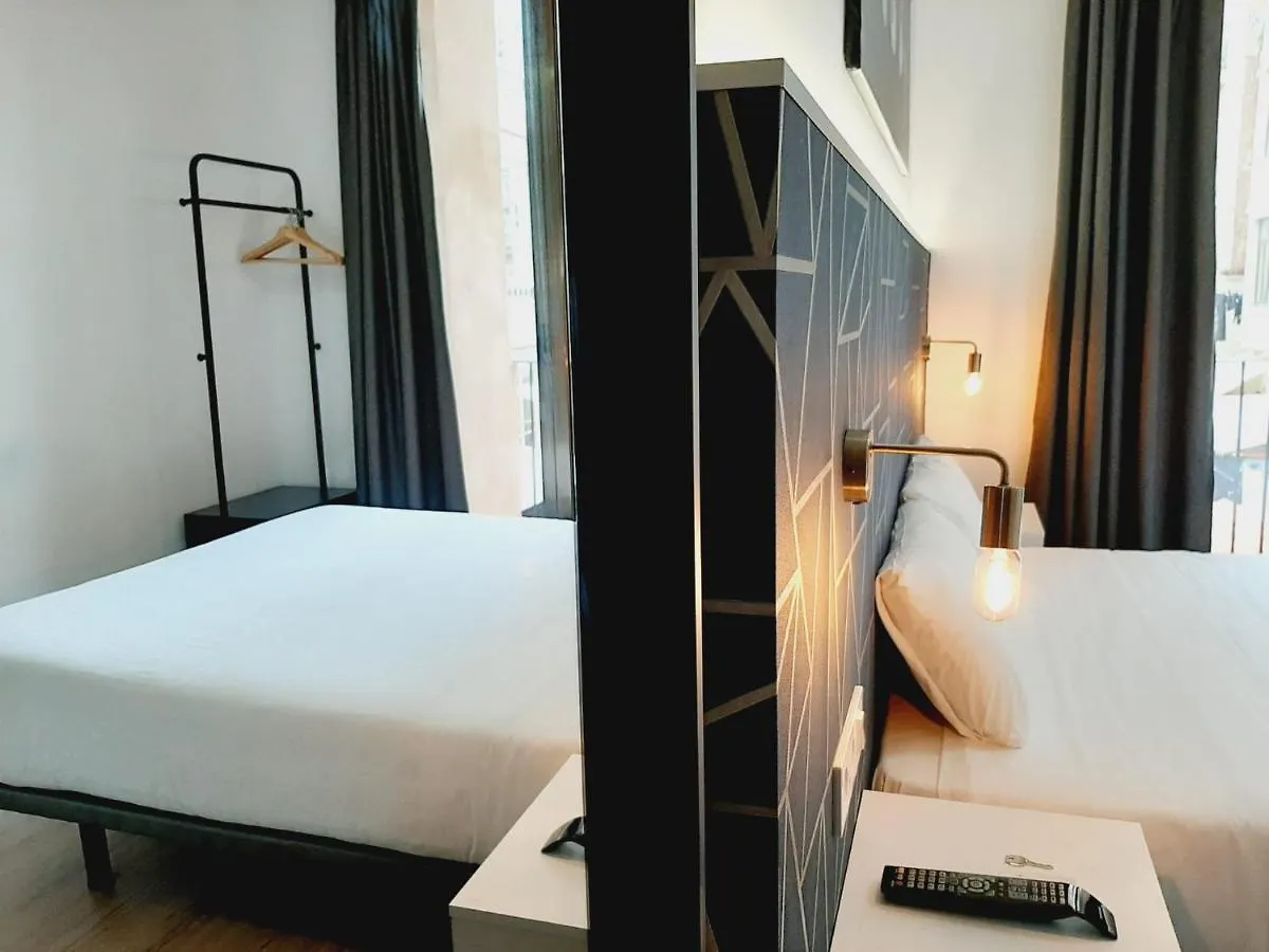 Hostal Laia By Gaiarooms Barcelona Pensión