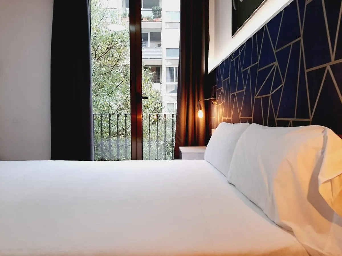 Pensión Hostal Laia By Gaiarooms Barcelona